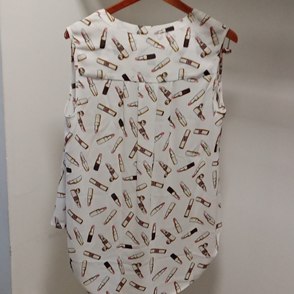 Brand new Torrid Harper, lipstick Print - Picture 3 of 6